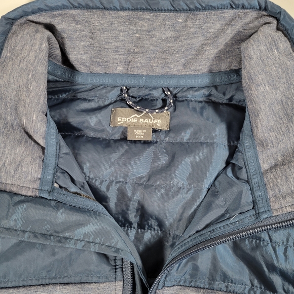 Eddie Bauer Men's 1/4 Zip Mixed Media Jumper - Picture 3 of 9